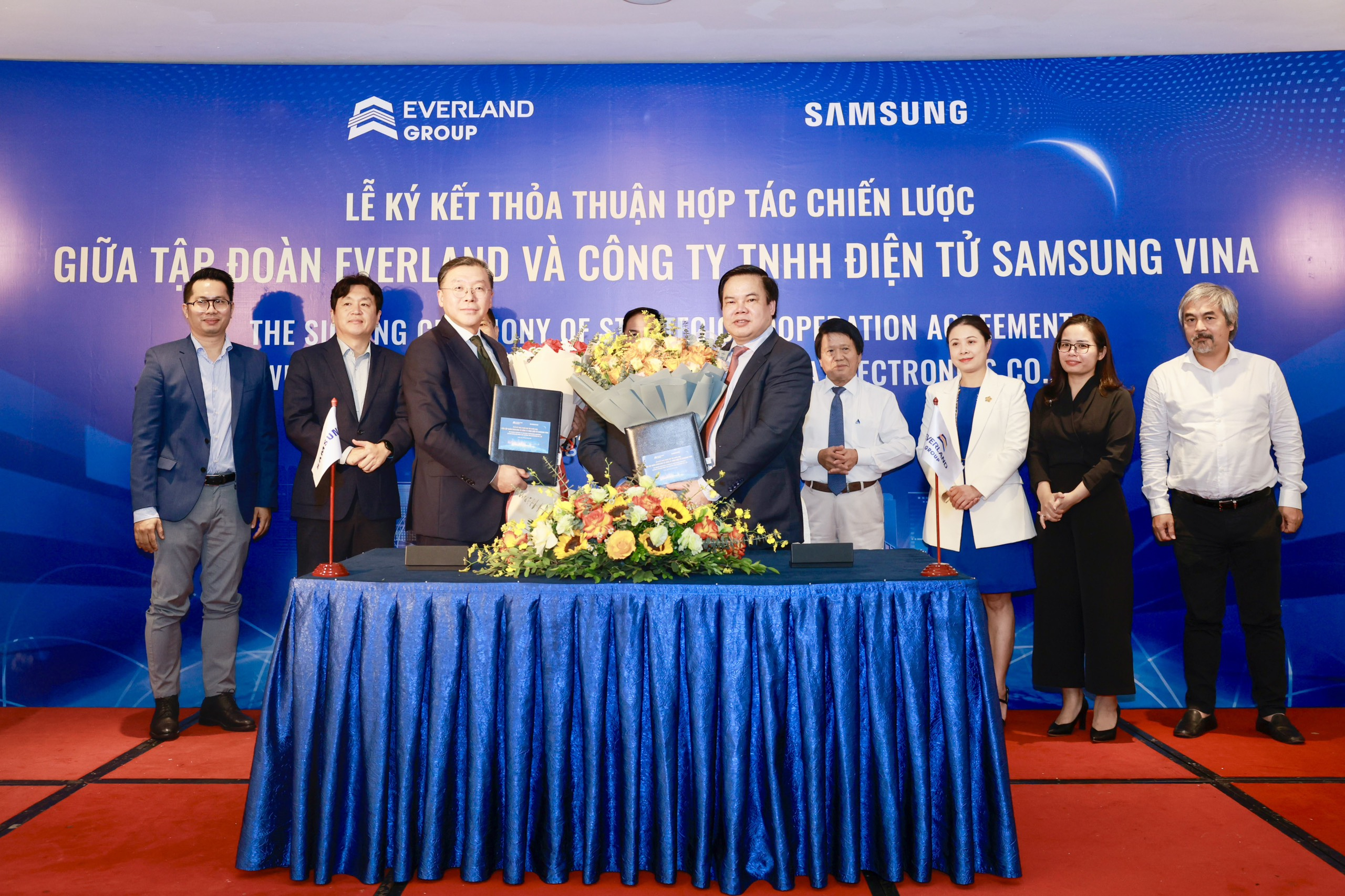 Lễ ký kết hợp tác chiến lược giữa Tập đoàn Everland và Samsung Vina (22/04/2024)